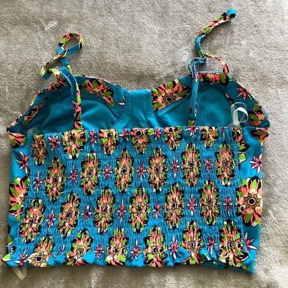 Flying Tomato blue floral cropped tank top size small Smock back Summer Dress - Picture 4 of 5